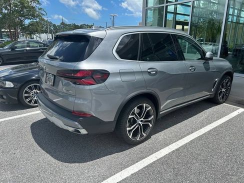 Used 2024 BMW X5 sDrive40i w/ Premium Package RWD image 6