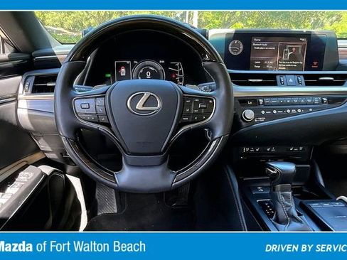 Used 2021 Lexus ES 300h w/ Premium Package FWD image 8
