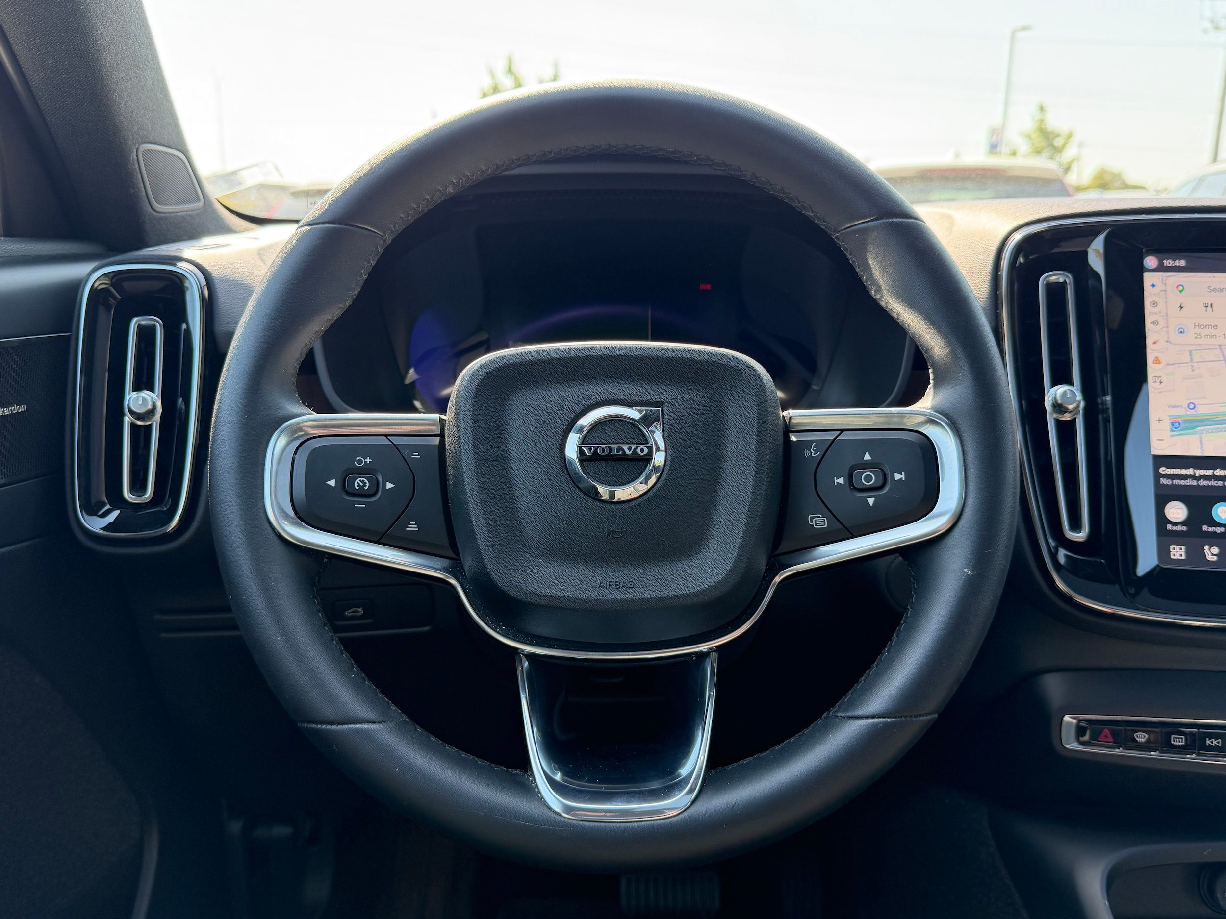 Certified 2023 Volvo XC40 Recharge Ultimate w/ Protection Package Premier AWD/4WD image 16