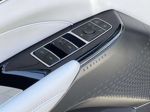 New 2026 Cadillac Lyriq Sport AWD/4WD image 17