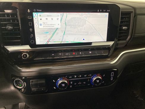 Used 2025 GMC Sierra 1500 Elevation image 19