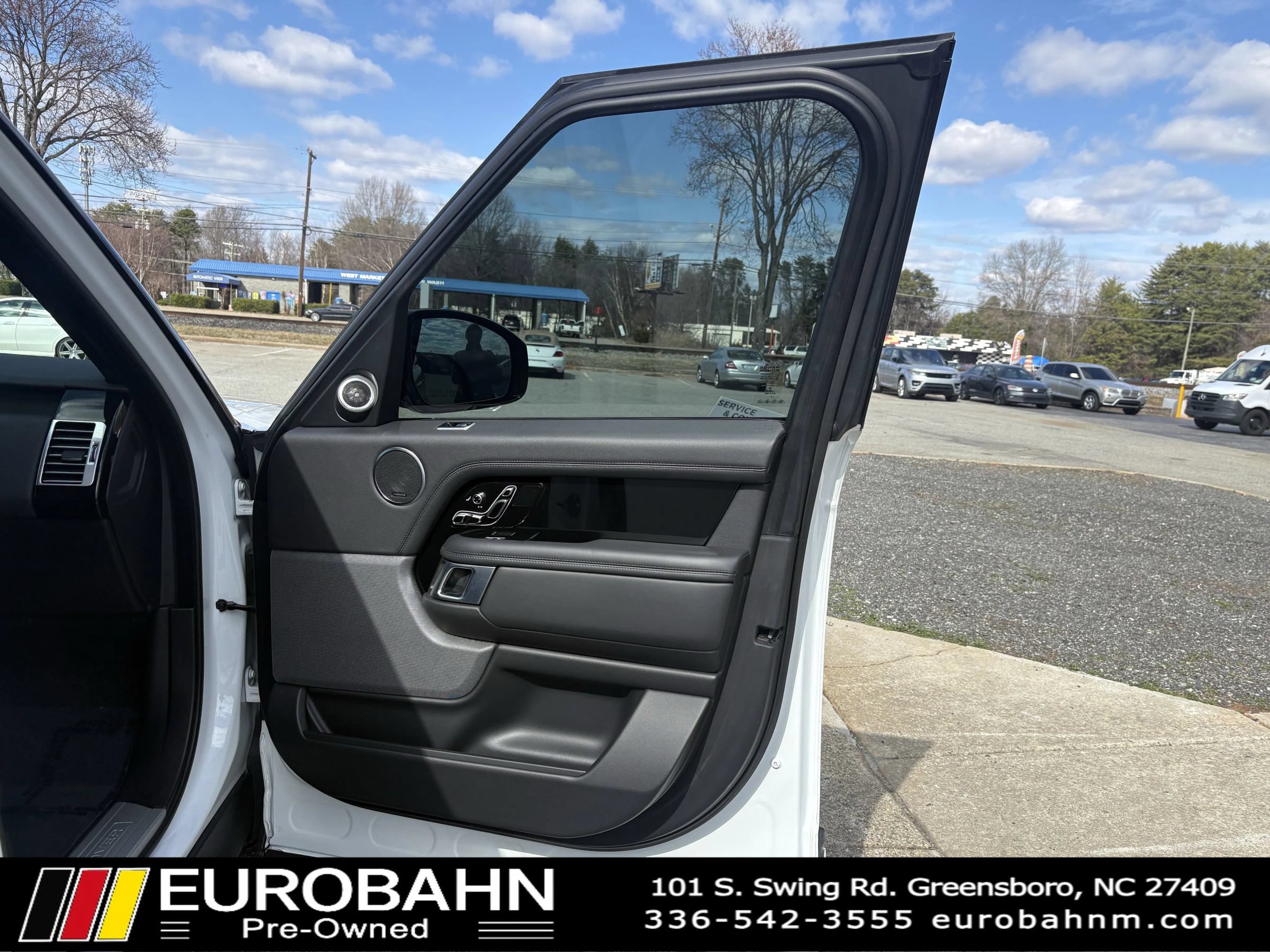 Used 2021 Land Rover Range Rover Westminster Edition AWD/4WD image 17
