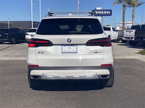 Certified 2024 BMW X5 xDrive40i w/ Premium Package image 8