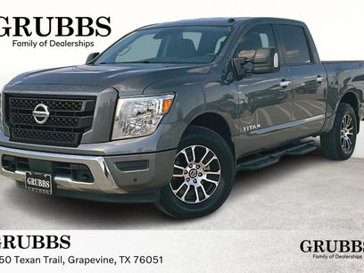 Used 2021 Nissan Titan SV w/ SV Convenience Package