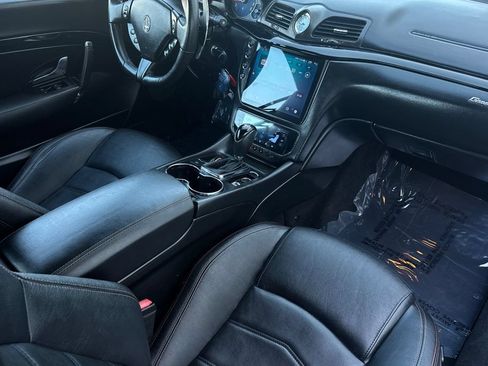 Used 2016 Maserati GranTurismo Sport RWD image 14