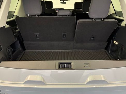 New 2025 Ford Expedition Active image 70