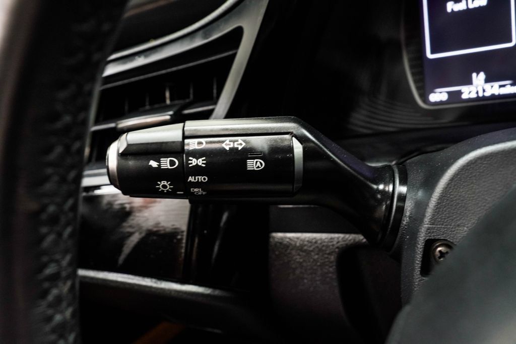 Used 2022 Lexus ES 350 w/ Accessory Package FWD image 39