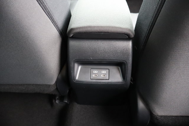 Used 2024 Toyota Corolla LE FWD image 32