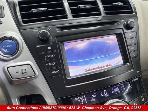 Used 2014 Toyota Prius V Two FWD image 19