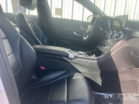 Used 2017 Mercedes-Benz C 300 Sedan image 21