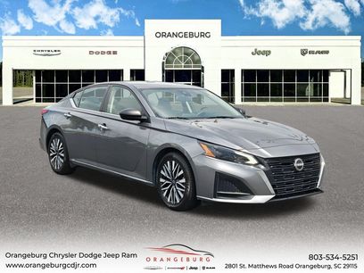 Used 2024 Nissan Altima 2.5 SV