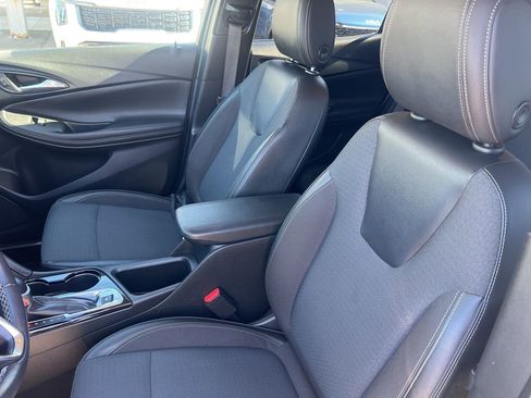 Used 2020 Buick Encore GX Select image 5