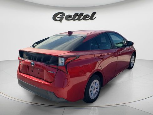 Certified 2020 Toyota Prius LE FWD image 3