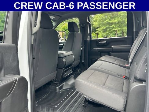 Used 2025 Chevrolet Silverado 3500 W/T AWD/4WD image 34