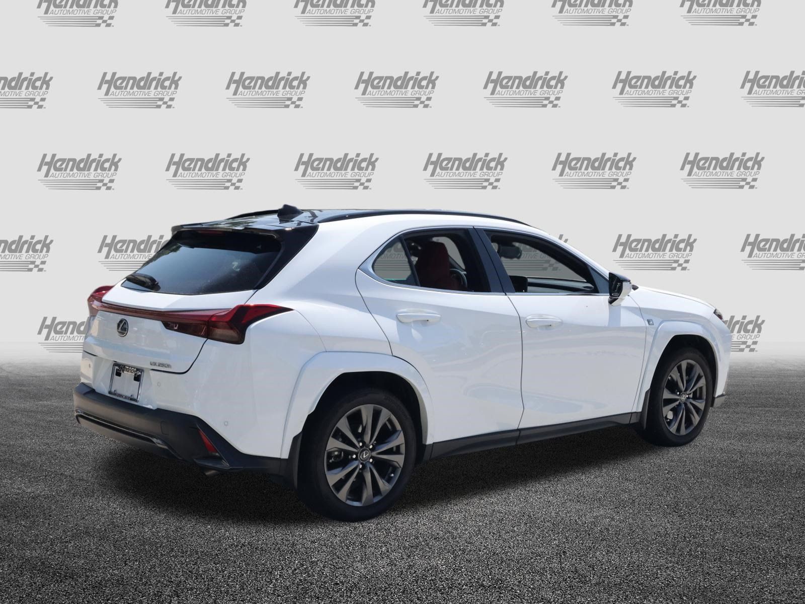 Certified 2023 Lexus UX 250h F Sport FWD image 9