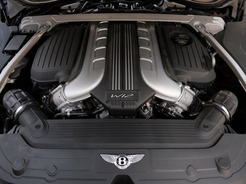 Used 2020 Bentley Continental GT image 23