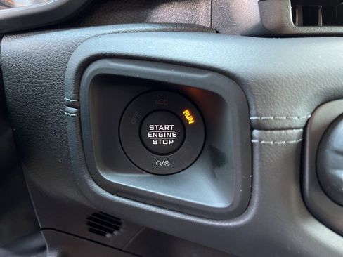 New 2026 Jeep Wrangler Rubicon AWD/4WD image 34