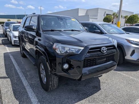 Used 2020 Toyota 4Runner SR5 Premium w/ Moonroof Package AWD/4WD image 1