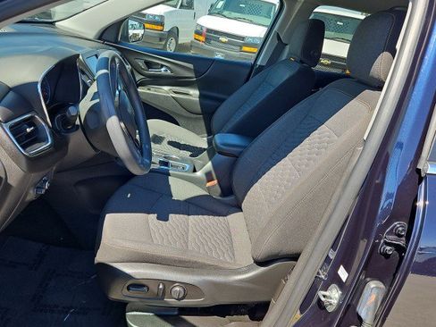 Used 2021 Chevrolet Equinox LT FWD image 18