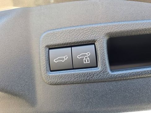 New 2026 Subaru Solterra Limited image 10