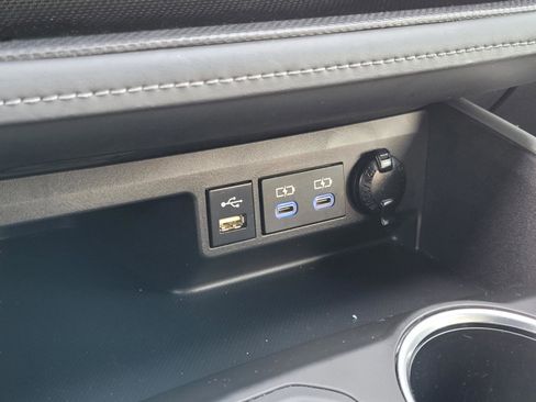 Used 2022 Toyota Highlander XSE image 16