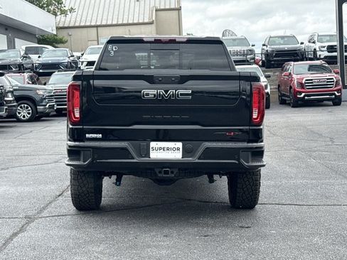 New 2026 GMC Sierra 1500 AT4X w/ LPO, Black Badging Package AWD/4WD image 4
