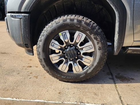 New 2026 GMC Sierra 2500 Denali w/ Denali Reserve Package image 57