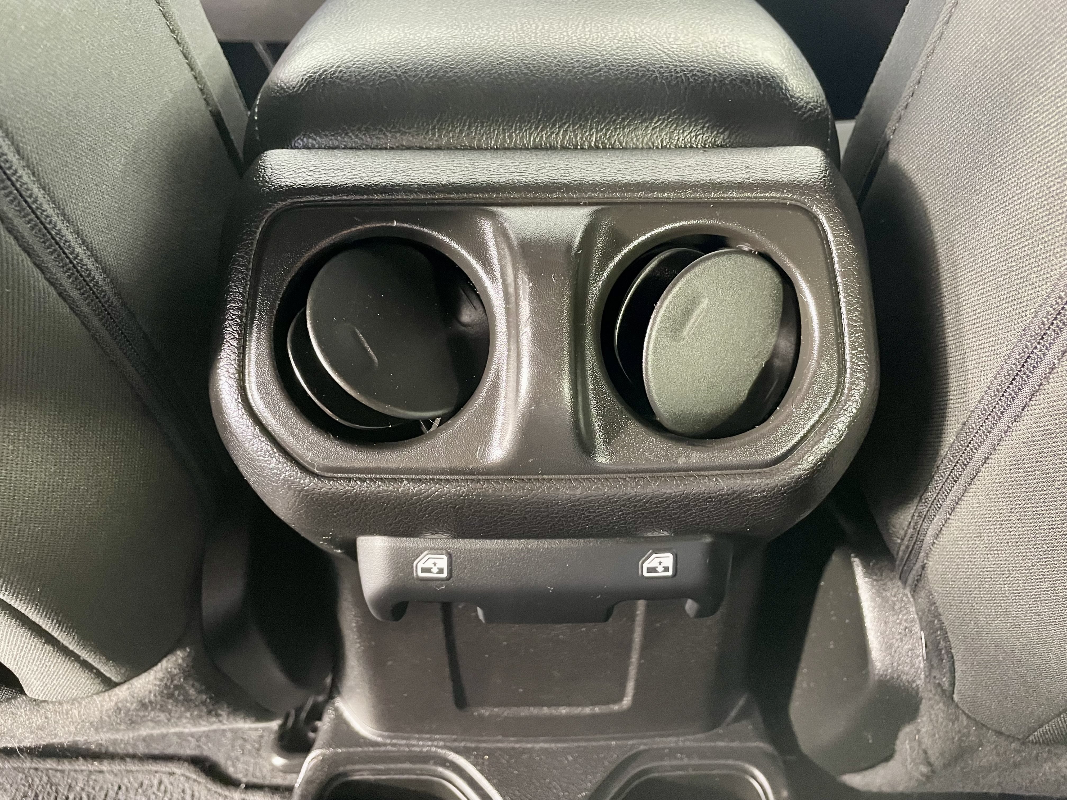 Used 2021 Jeep Wrangler Unlimited Sport AWD/4WD image 20