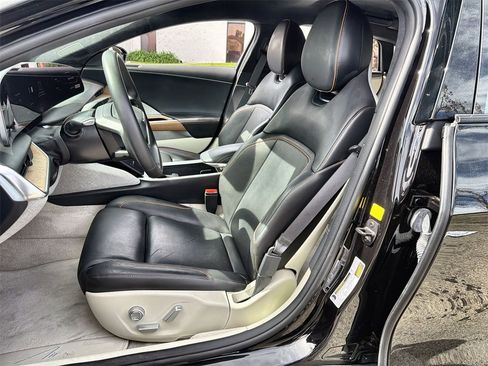 Used 2024 Lucid Air Touring image 13