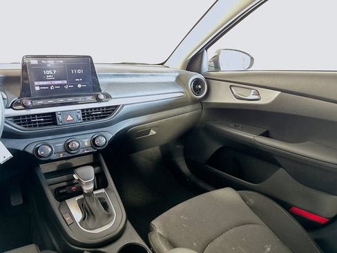 Certified 2023 Kia Forte LXS FWD image 21