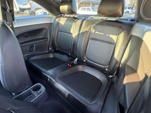 Used 2012 Volkswagen Beetle 2.5 image 29