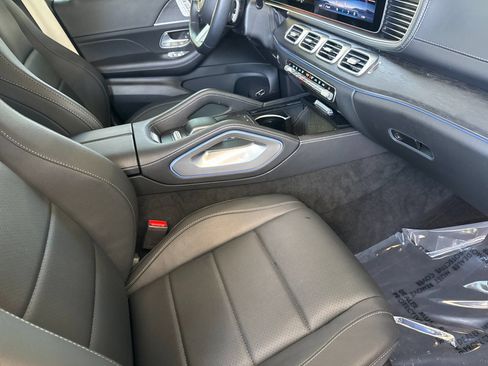 Certified 2026 Mercedes-Benz GLS 450 4MATIC image 16