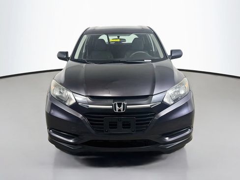 Used 2016 Honda HR-V LX image 2