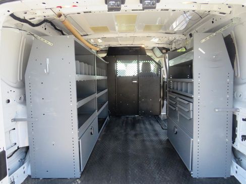 Used 2016 Ford Transit 150 130 Low Roof RWD image 22