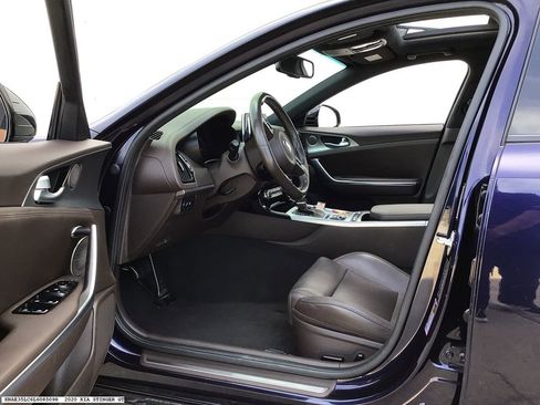 Used 2020 Kia Stinger GT AWD/4WD image 13