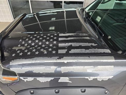 Used 2020 Toyota Tacoma TRD Off-Road image 31