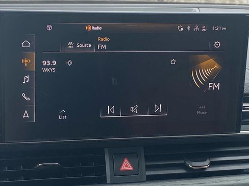 Used 2022 Audi A5 2.0T Premium Plus w/ Premium Plus image 8