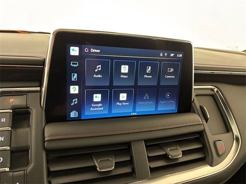 Used 2022 Chevrolet Suburban RST w/ Luxury Package image 26