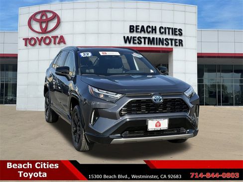 Certified 2022 Toyota RAV4 XSE image 3