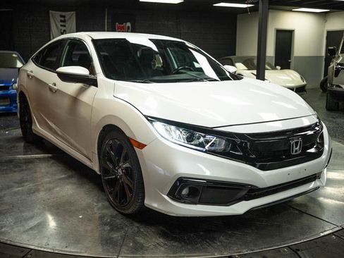 Used 2020 Honda Civic Sport image 5