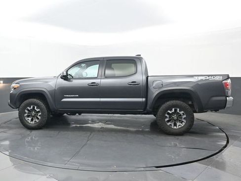 Used 2023 Toyota Tacoma TRD Off-Road AWD/4WD image 7