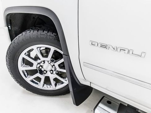 Used 2017 GMC Sierra 1500 Denali AWD/4WD image 12