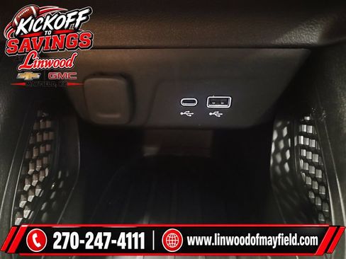 Used 2025 Chevrolet TrailBlazer LT AWD/4WD image 23
