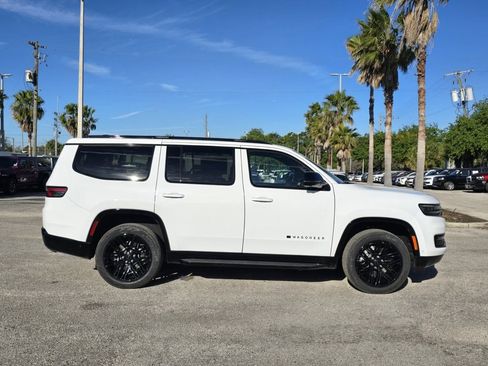 New 2025 Jeep Wagoneer Series II w/ Convenience Group I image 7