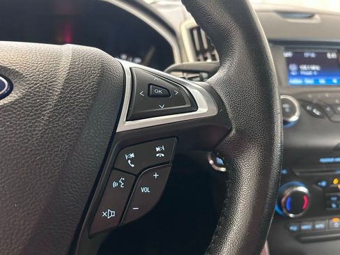 Used 2017 Ford Edge SEL FWD image 11