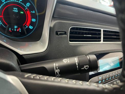 Used 2010 Chevrolet Camaro SS w/ LPO, Ground Effects Package RWD image 28
