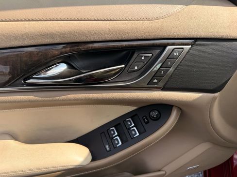Used 2015 Cadillac CTS Luxury image 16