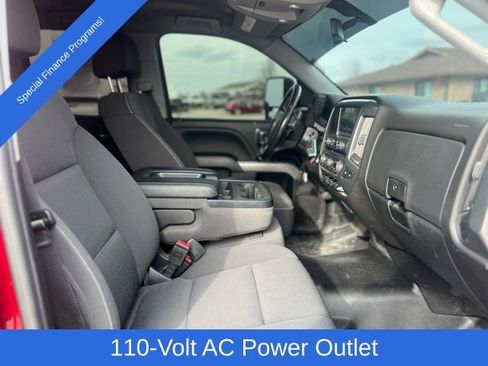 Used 2019 Chevrolet Silverado 1500 LT w/ All Star Edition image 21