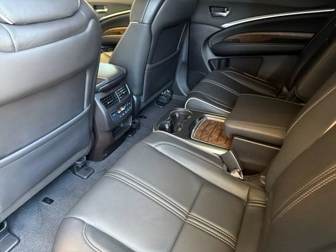 Used 2019 Acura MDX FWD w/ Advance Package image 15