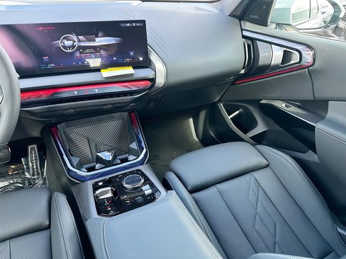 Used 2026 BMW X3 xDrive30 w/ M Sport Package image 17